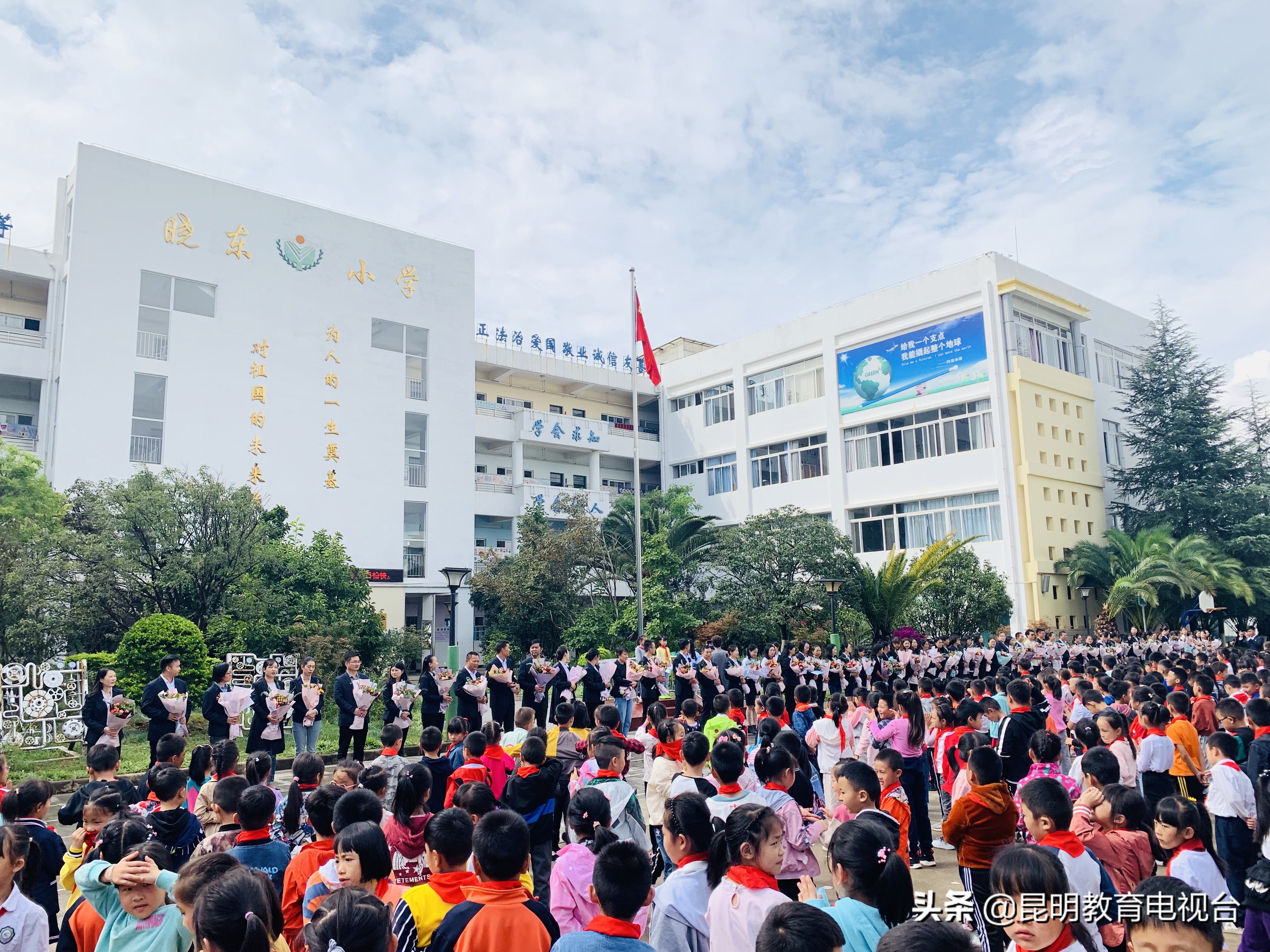 教师节小学生写给老师的贺卡,教师节写给老师的贺卡内容小学生