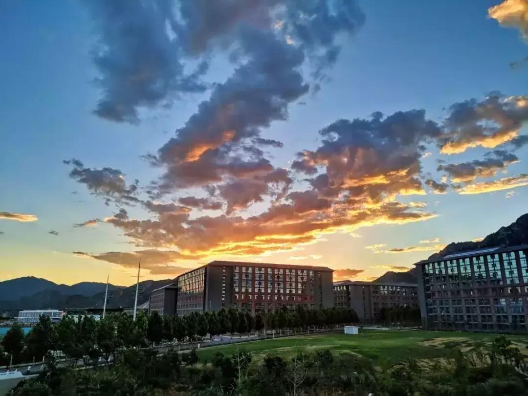 手机摄影拍照教程从零开始,手机拍照技巧和手机摄影分享