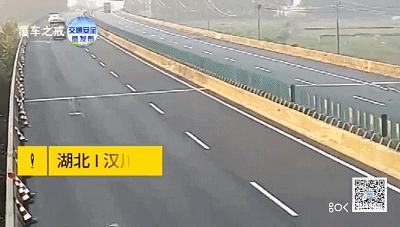 开车路上爆胎了应该找谁,开车遇上汽车爆胎