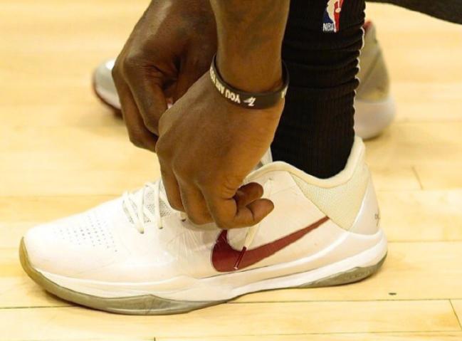 哈雷尔上脚麦迪球鞋,哈雷尔上脚球鞋aj6