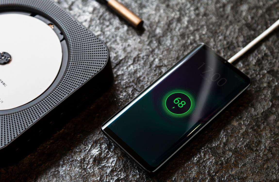 魅族厉害吗,魅族无孔屏