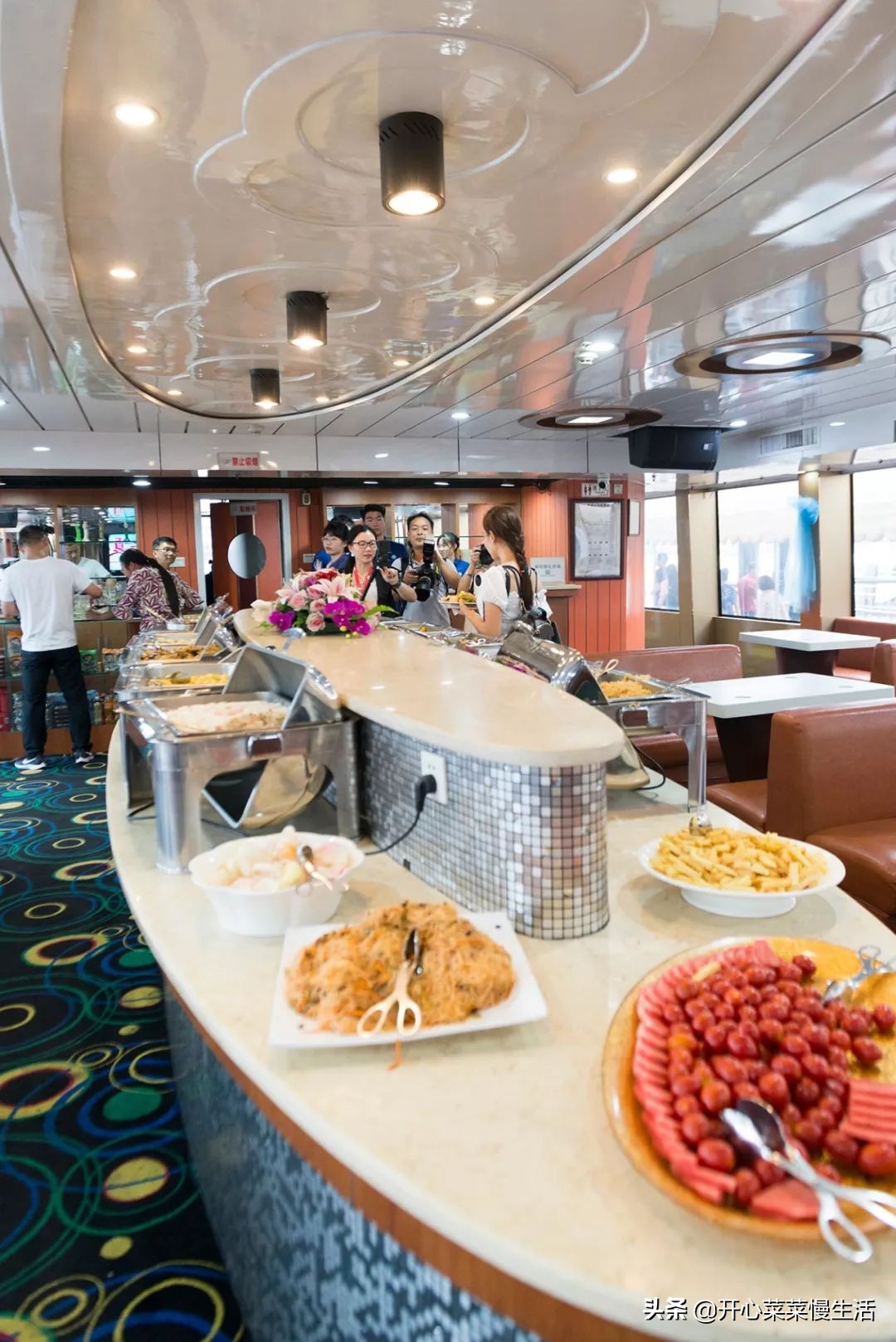 珠海第一座桥珠海大桥 (建造香港澳门珠海大桥花了几年)