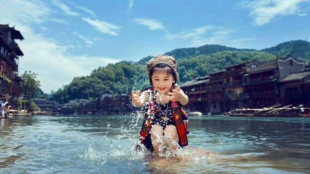 出去旅游怎么找旅行社靠谱 (旅行社从哪里寻找客源)