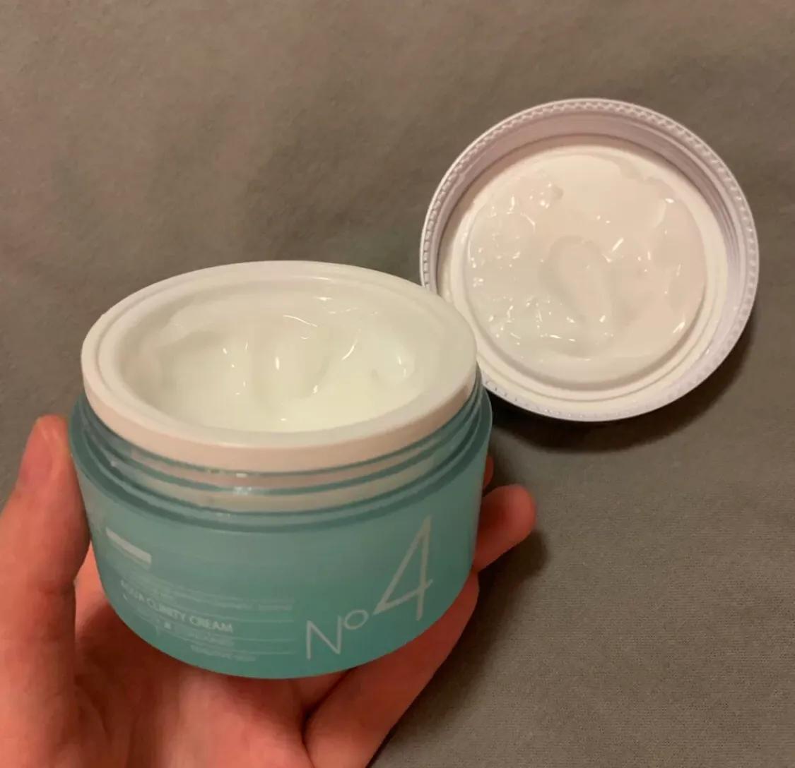 脸干燥起皮用什么面霜平价,平价面霜公认最好用秋冬国货