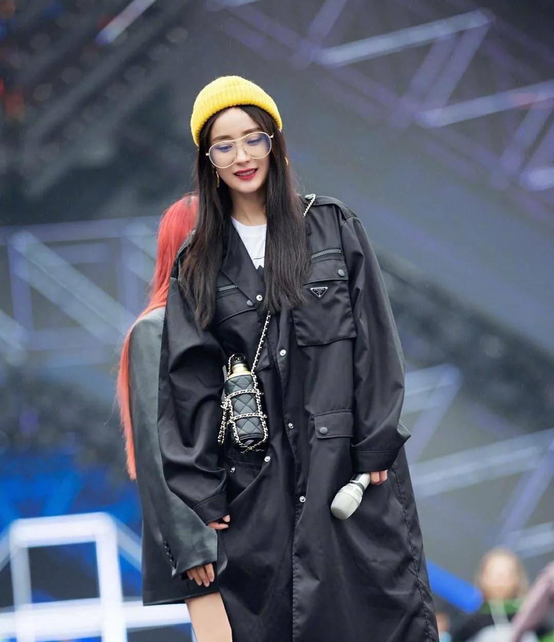 脸大额窄的头适合什么帽子,高额头脸短颧骨高适合什么帽子