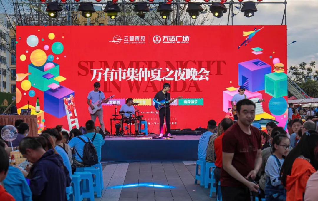 大理夜市水果小吃一条街,大理兴盛附近夜市哪里最热闹