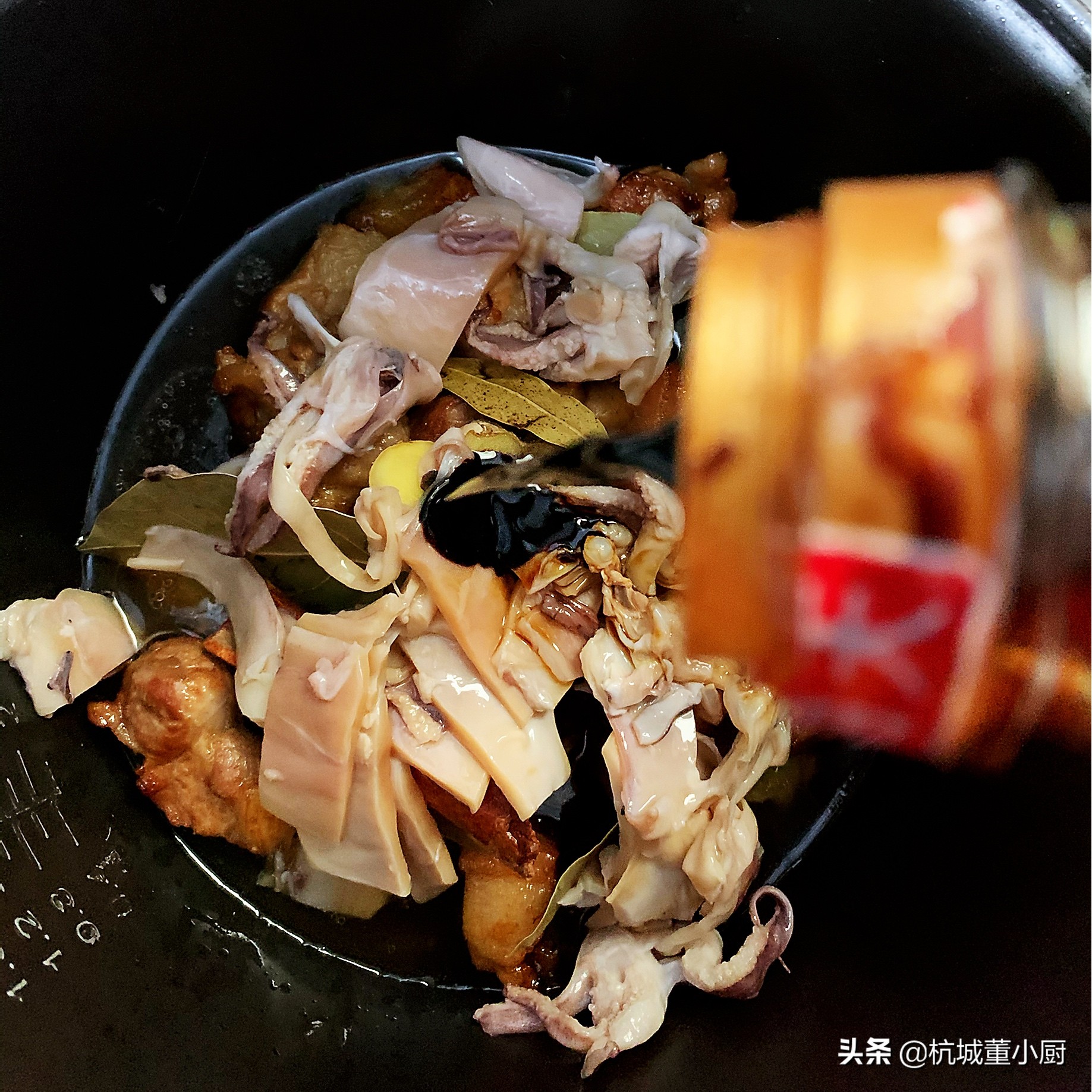 酱油肉墨鱼干,墨鱼干烧肉做法图解