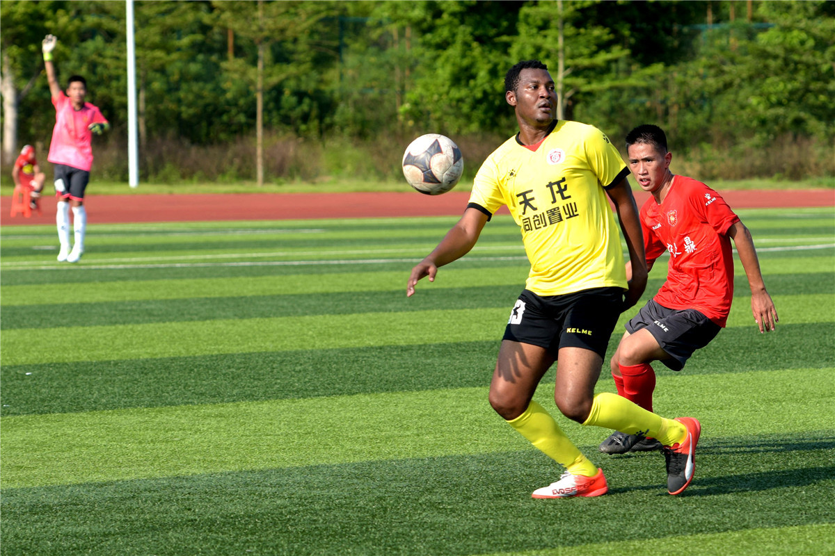 广西足球比赛今日赛程,桂超联赛2024广西贺州