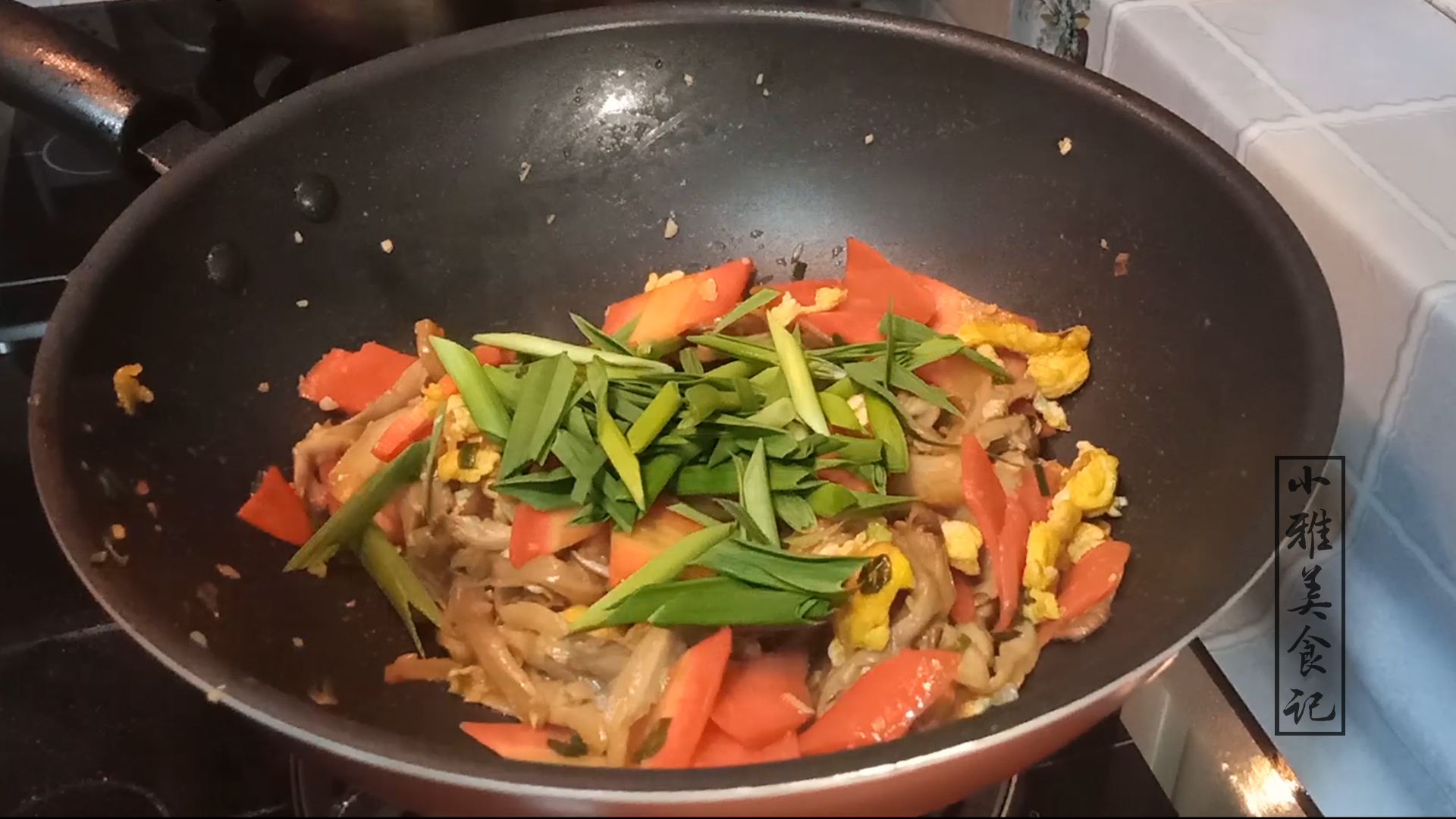 蘑菇要不要烫一烫再炒,蘑菇一定要焯水吗