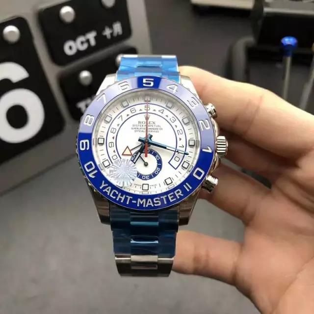 中国崛起!广州卡地亚价不到2000,贪婪的瑞士给美国老上了资深一课