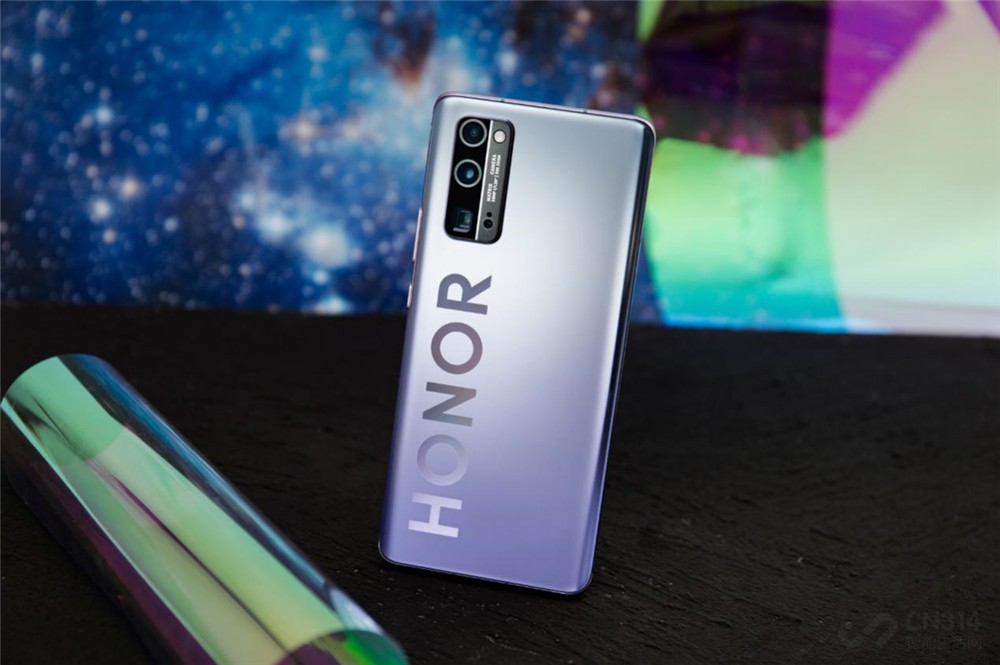 iphone史上最强续航电池,iphone最强续航为啥是plus