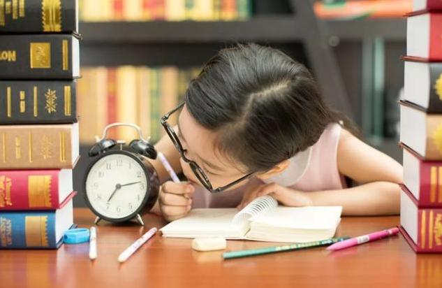 孩子不紧不慢该怎么办,孩子不磨蹭怎么治