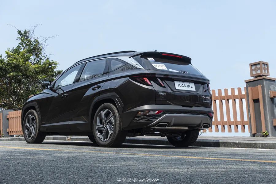 不仅颜值吸睛更要动力充沛,不仅颜值高性能更硬核