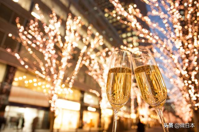 在日本的夜晚,在日本的晚餐