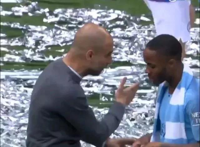 大英足球笑星,大英帝星对战斯特林