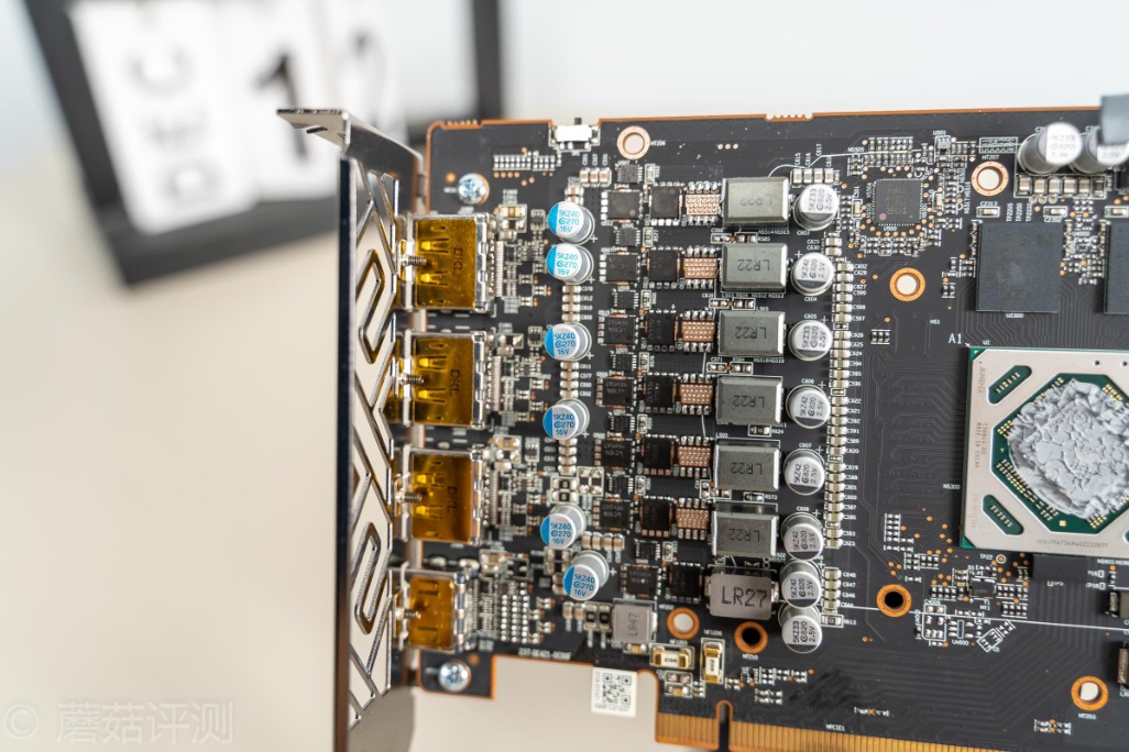 蓝宝石rx5808g超白金oc拆机,蓝宝石rx5500xt白金版8g拆机