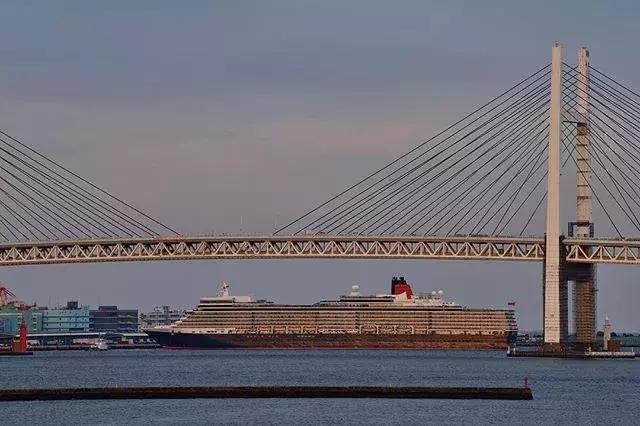 你也许看过许多海景，唯独漏掉了这条王道性价比的豪华海洋之路