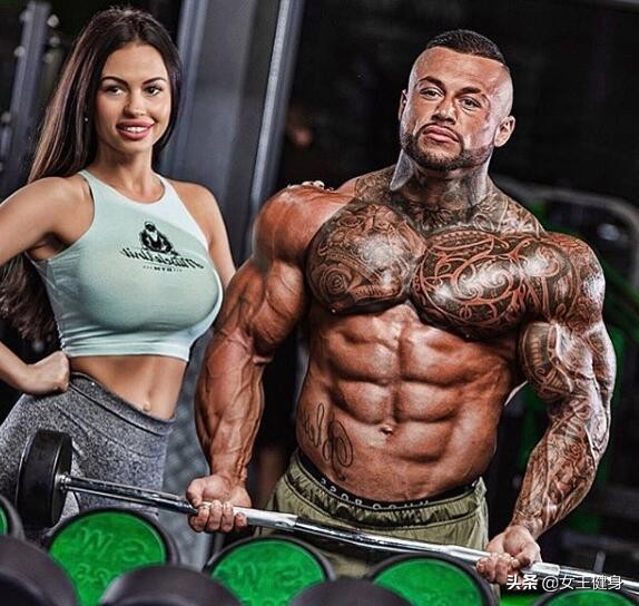 胸肌中缝怎么练,胸肌中缝怎么练无器械