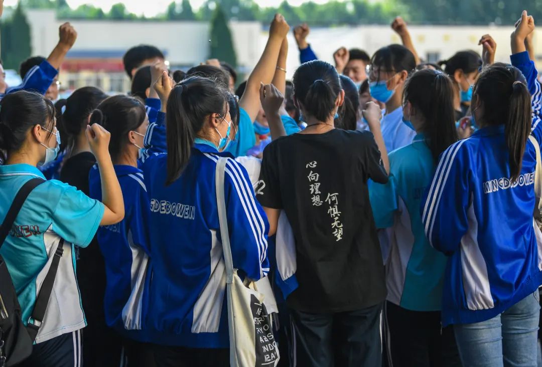 高中三年每个阶段考多少分正常,高中生学考要考多少分才能过