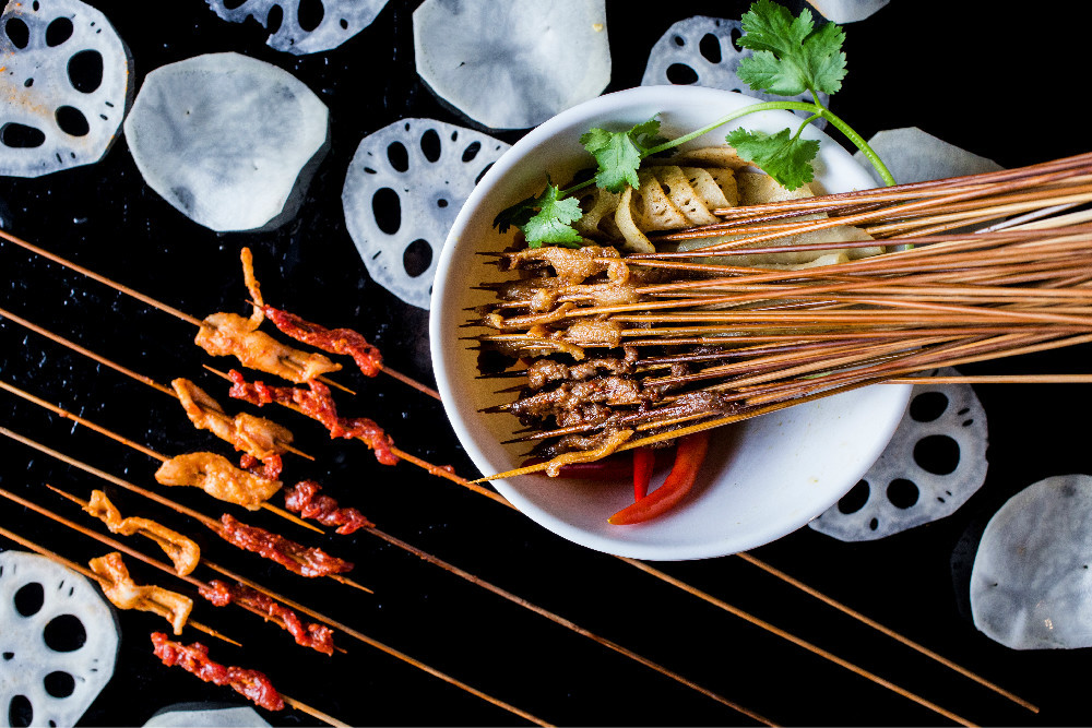 牛华麻辣烫视频,乐山喜绿缘牛华麻辣烫