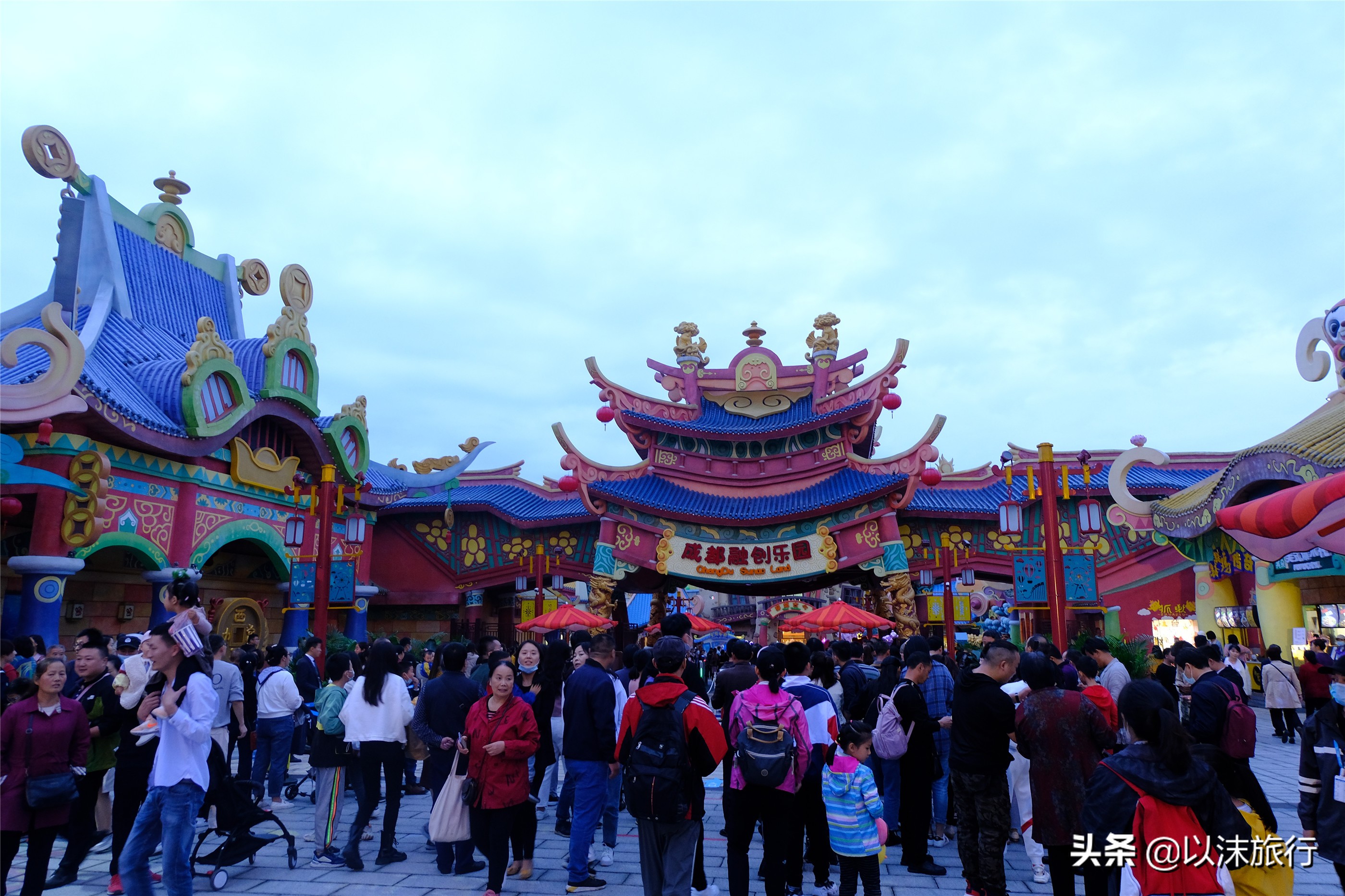 投资150亿的成都融创文旅城,到底好玩吗?我帮你们打探好了