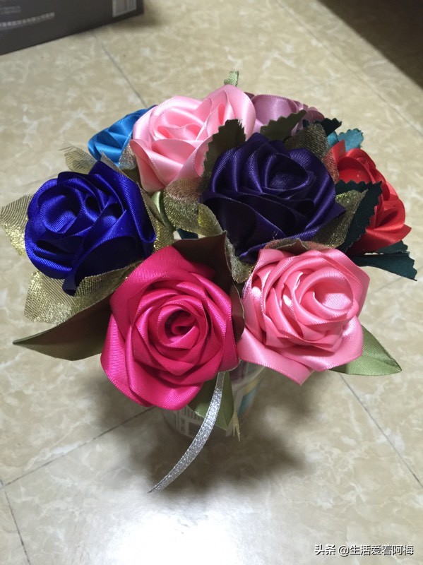 什么纸花送给老师做教师节礼物呢,教师节送给老师一束花手工礼物