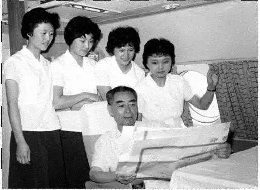 为什么空姐都长得漂亮,空姐为什么一定要长得漂亮