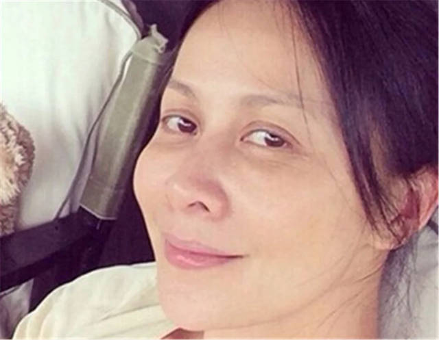 去细纹的电动眼霜,能熨平皱纹的眼霜