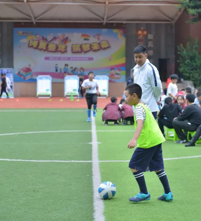 重庆市渝北区小学2024年足球联赛,重庆谢家湾小学足球联赛