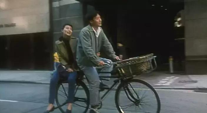 共享自行车没锁被人骑走怎么办,自行车被共享电单车撞怎么办