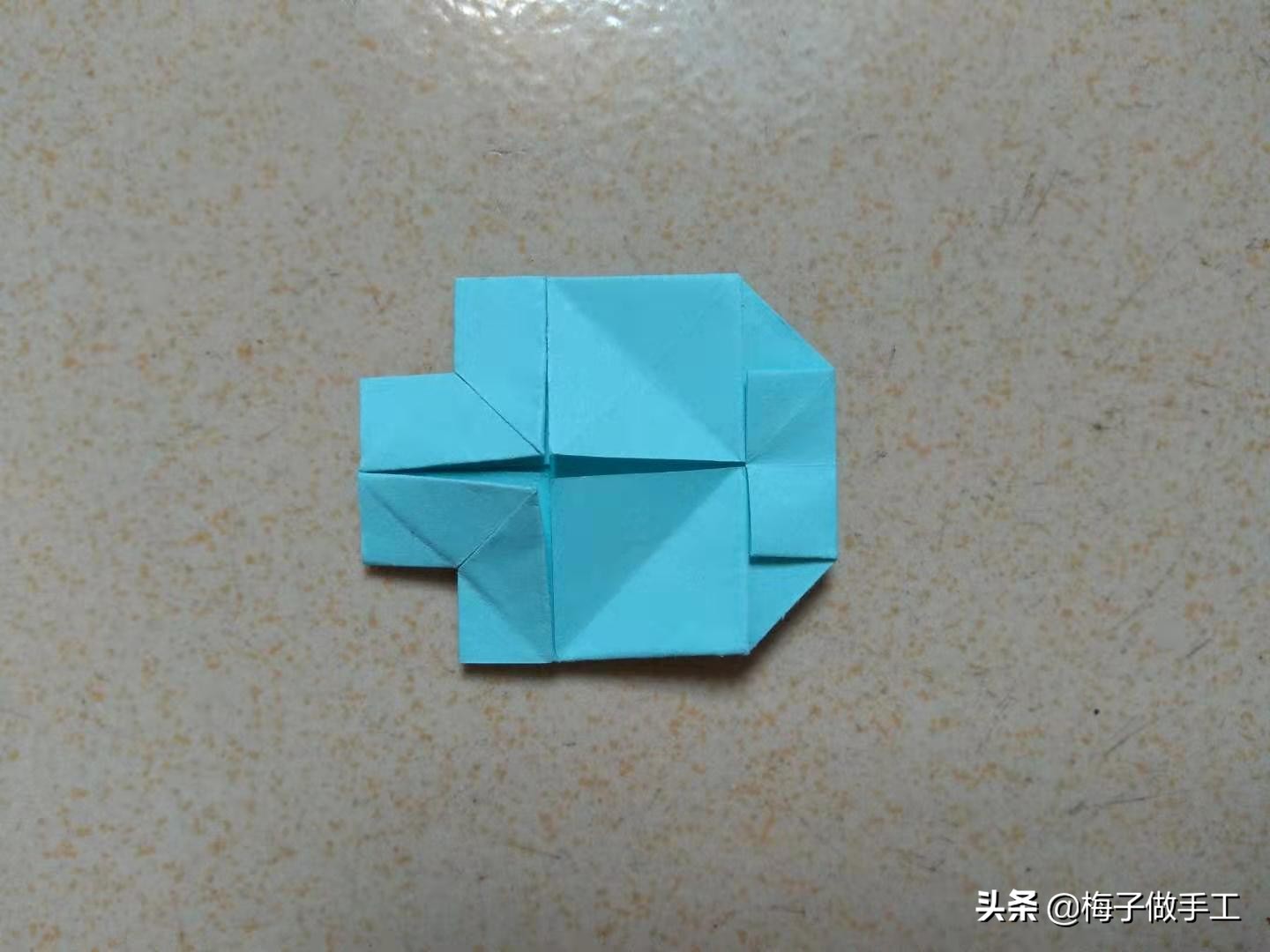 手工折纸衣服裤子美丽公主裙子,手工折纸上衣和裤子又简单又漂亮