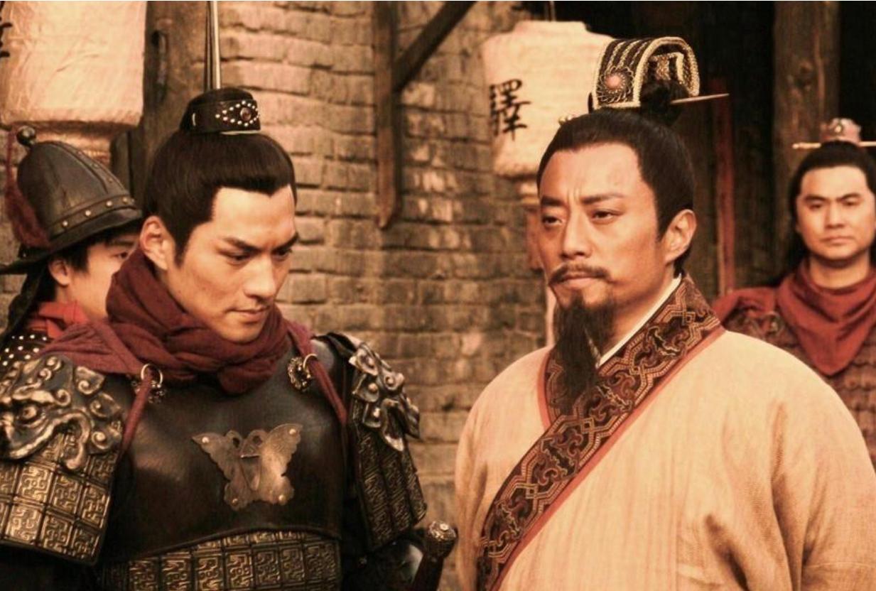 水浒中真正伪善的是何人？不是宋江吴用，李逵看似忠义实则是小人