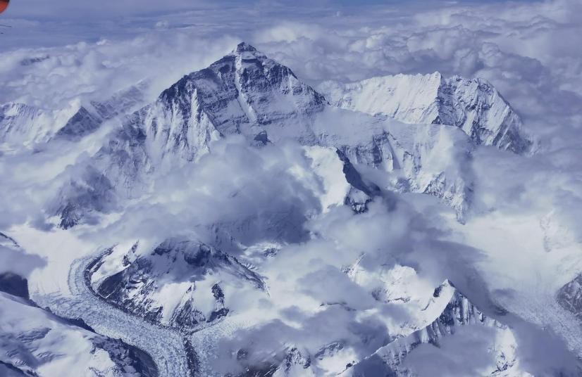 珠穆朗玛峰未破之谜,珠穆朗玛峰未能破解之谜