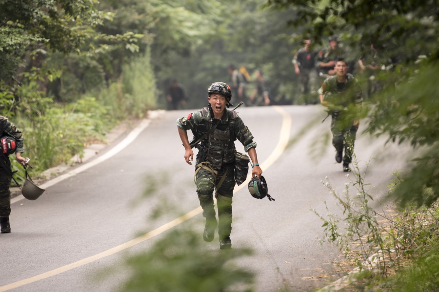 国外魔鬼周极限训练,直击魔鬼周极限训练