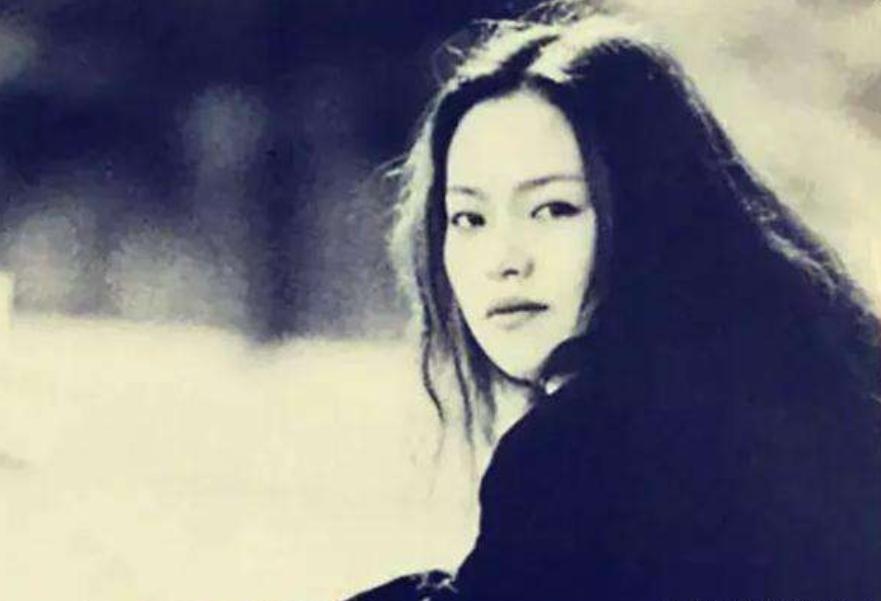 汪峰的情史简介,汪峰的四次婚史