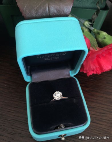 周大福和周生生钻石哪个便宜,周大福和周生生哪个铂金戒指好