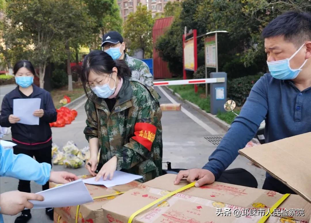 巾帼横戈立马头，她们是守护正义的检察“玫瑰”