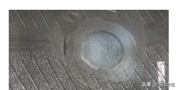 轮胎侧面蹭掉一小块橡胶怎么修补,真空轮胎怎么修补用什么方法最好