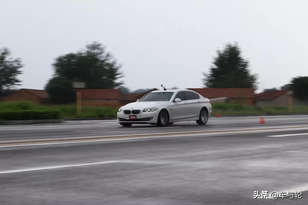 豪华舒适的车,邓禄普ve303和pt5哪款更舒适