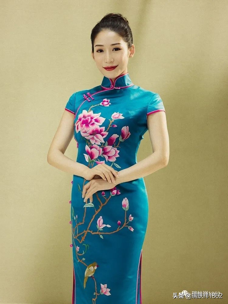 穿旗袍相遇,一袭旗袍邂逅一份宁静