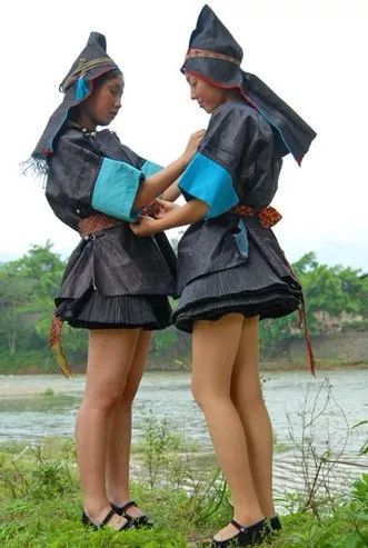 贵州黔东南千户苗寨,贵州黔东南苗寨