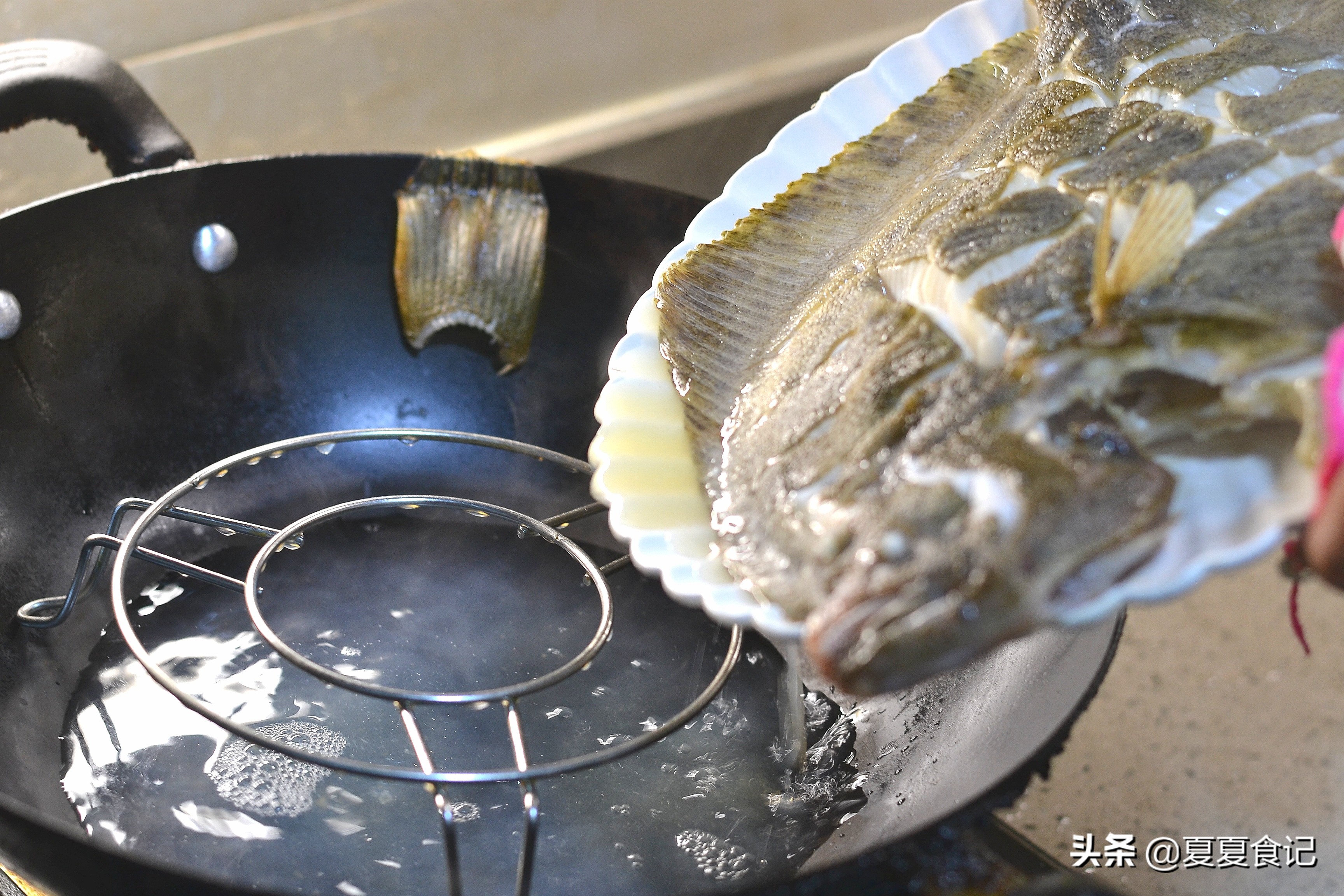 上海口味清蒸多宝鱼,粤式清蒸多宝鱼