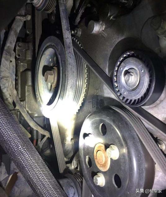 福特野马试驾平民级,25万左右买哪年的福特野马