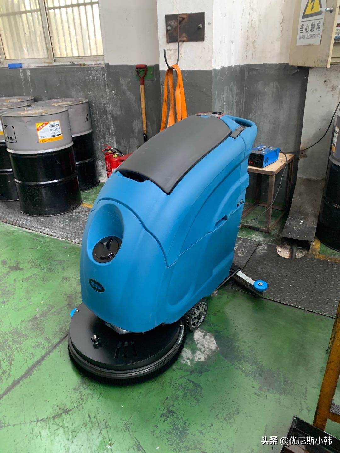 优尼斯洗地机真实续航,优尼斯洗地机工厂