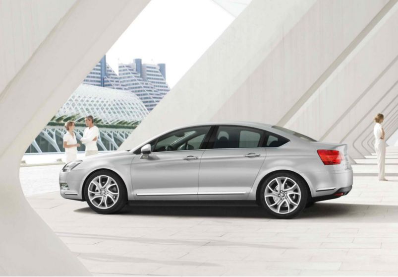 附近靠谱二手车捡漏,捡漏老款伊兰特二手车