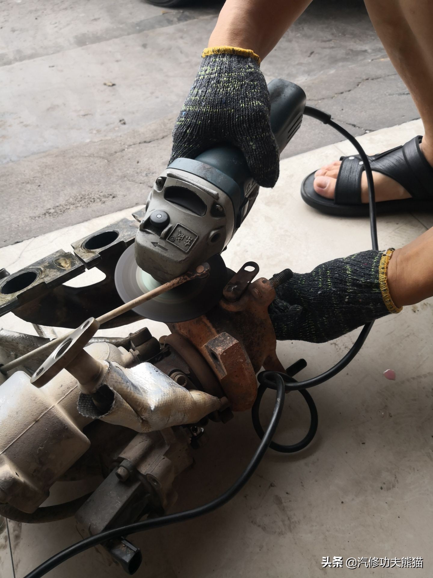 大众夏朗发动机大修维修费,进口大众夏朗大修