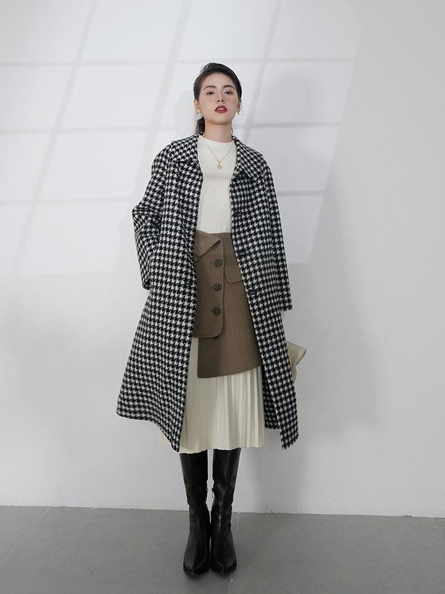 冬天穿格子大衣要怎么搭配,冬季格子大衣穿搭图片大全