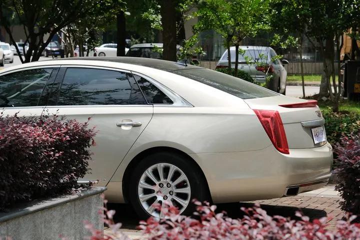 二手凯迪拉克xts和君越哪个值得买,二手凯迪拉克xts推荐买什么配置