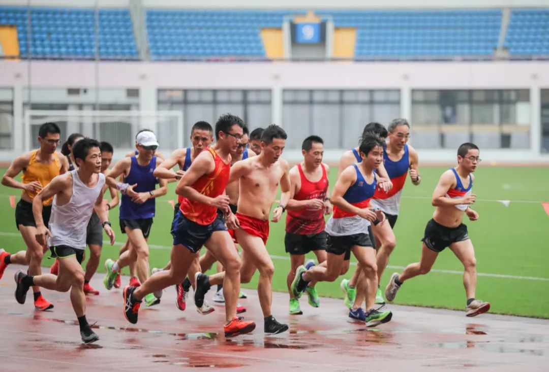 800米间歇跑休息时间,800米间歇跑对照表