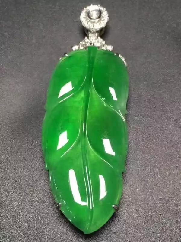 网购4000的翡翠手镯,3000元买了一只棉絮翡翠手镯